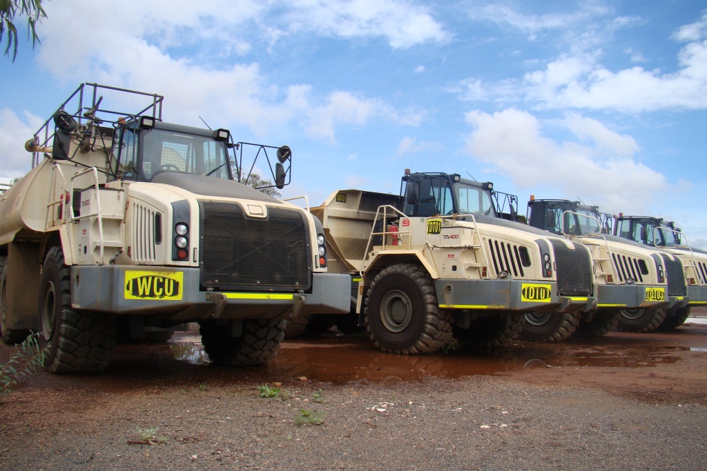 All Items Sold at Auction - Mount Isa Mines